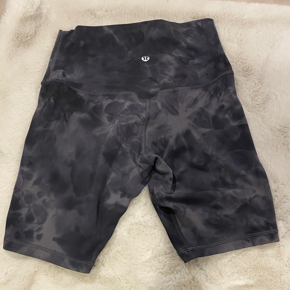 lululemon athletica Black Tie-Dye Wunder Under Shorts